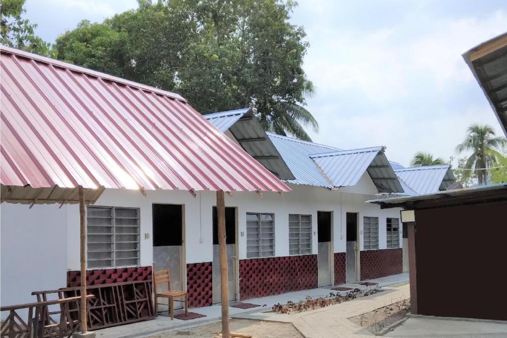 Oyo 90176 D'Cruz Sunrise Villa Pantai Cenang  Exterior photo